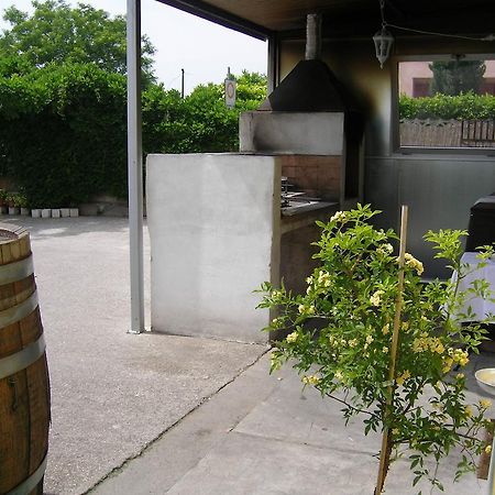 B&B 7 Camini San Giovanni Lupatoto Eksteriør billede