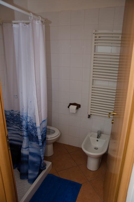 B&B 7 Camini San Giovanni Lupatoto Eksteriør billede