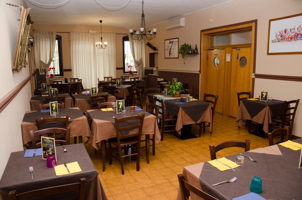 B&B 7 Camini San Giovanni Lupatoto Eksteriør billede