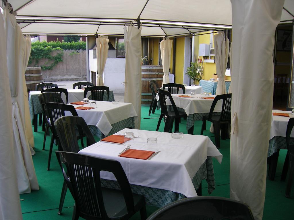 B&B 7 Camini San Giovanni Lupatoto Eksteriør billede